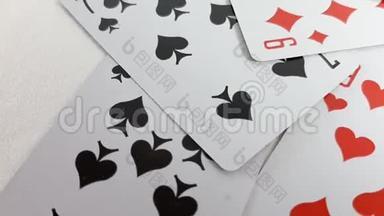 视频360度扑克牌.. 从不同角度看扑克牌